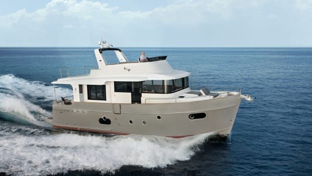 At high cruise the Swift Trawler 50 hull shows it dry running characteristics.