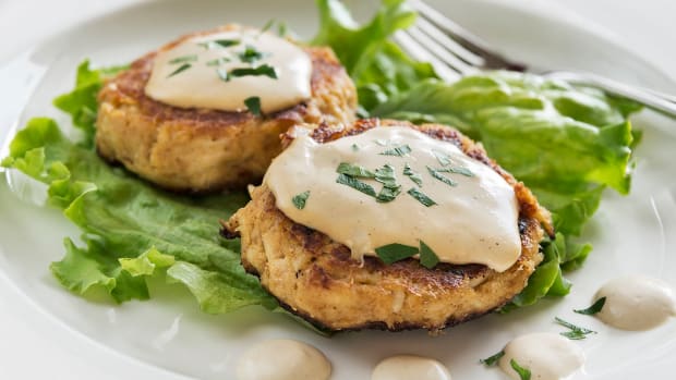 Galley-Up Crab Cakes_web