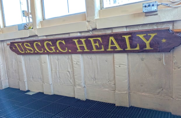 Healy Nameboard