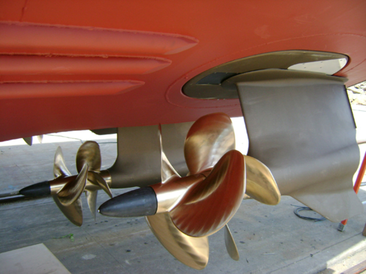 Each of the independently steerable IPS drives has dual counter-rotating, forward-facing propellers.