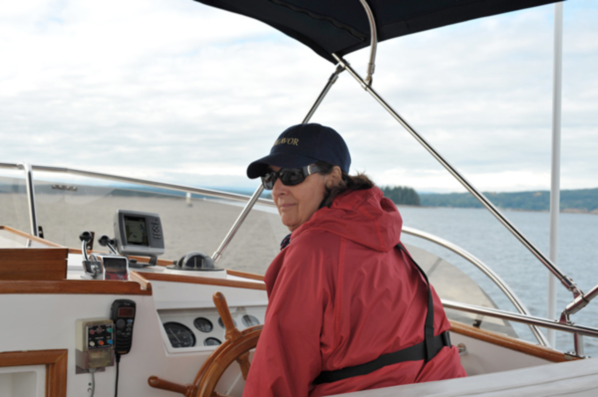 Commodore takes the helm.