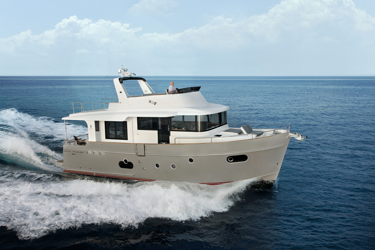 At high cruise the Swift Trawler 50 hull shows it dry running characteristics.