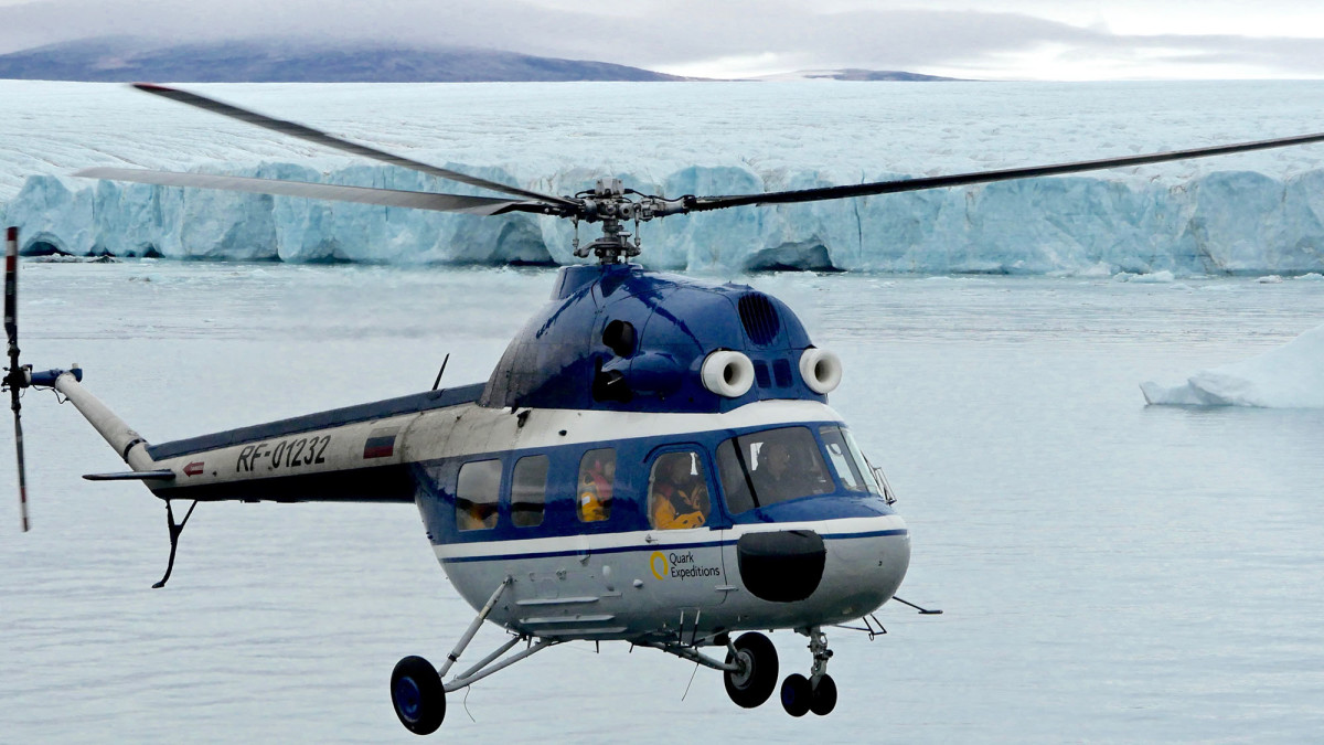Skimming over glaciers on a helicopter excursion.