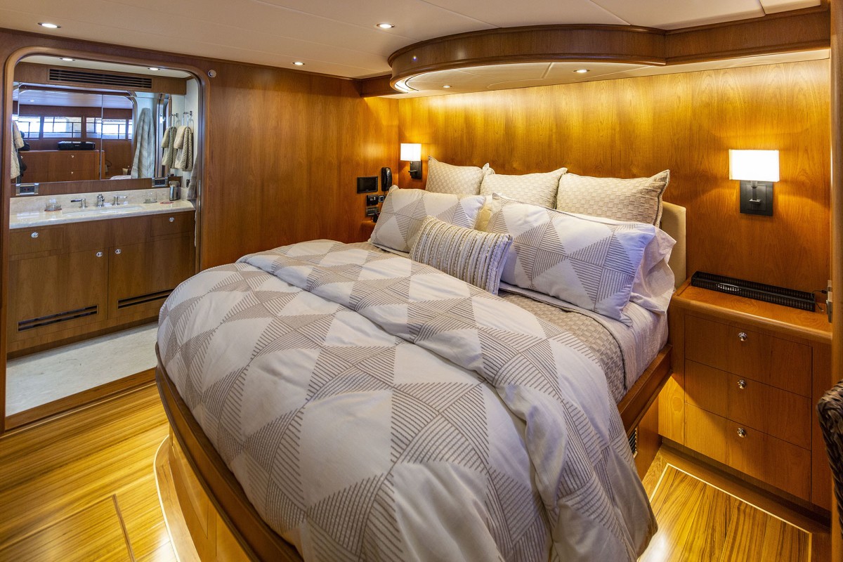 The owner opted for a centerline arrangement in the master stateroom