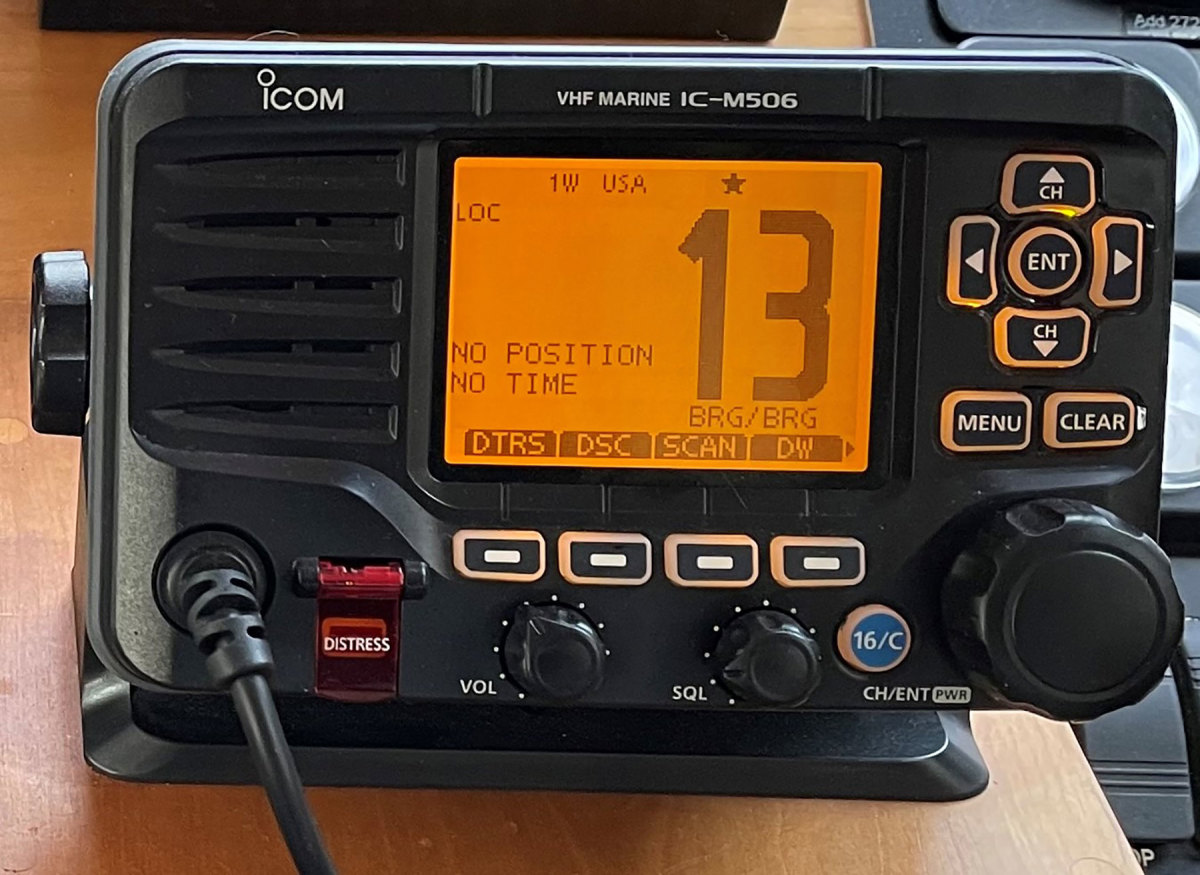 This VHF radio has not been connected to a GPS source through NMEA 0183. In the event of an emergency, pushing the distress button will not transmit a location to the U.S. Coast Guard. Note the “No Position, No Time” notification.
