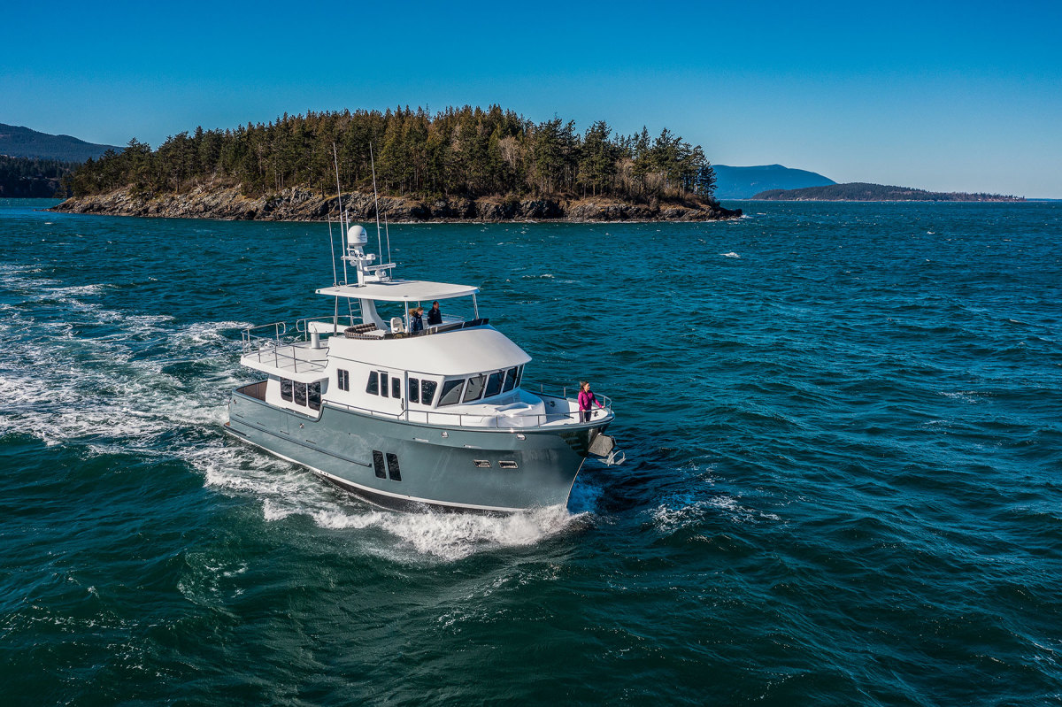 The 130,000-pound boat has surprising maneuverability, with bow and stern thrusters that are handy in a busy marina. Even the turn radius underway felt nimble. The builder’s explanation? Her articulated rudder.
