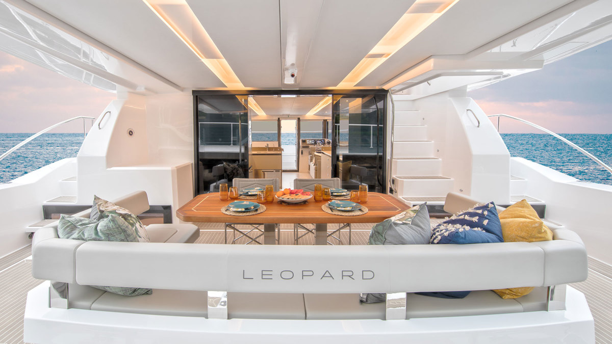 Alfresco dining is the cockpit's modus operandi. The wide stairs to the flybridge make for safe passage even in rough conditions.